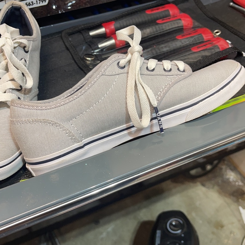Vans size 5 - Picture 3 of 4